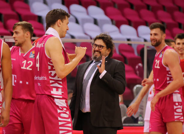 向来是各国 向来是各国