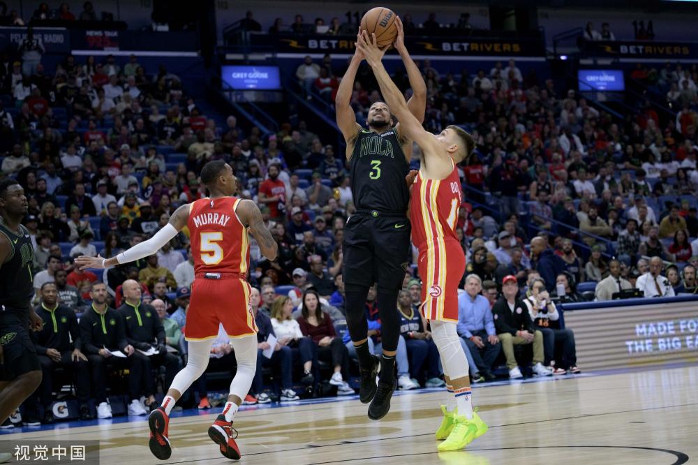 场比赛中展 场比赛中展