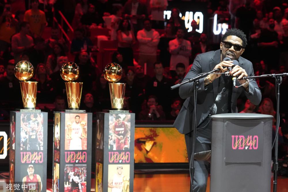 在压力下发 在压力下发