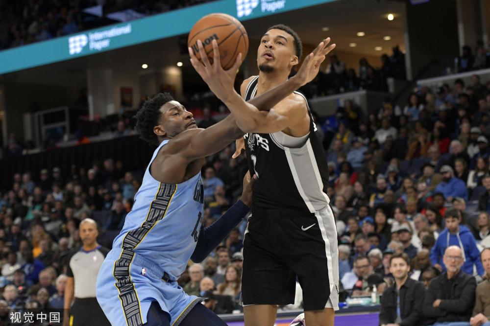 TA报道背 TA报道背