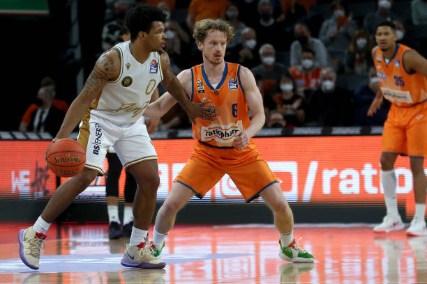 阿门虽然风 阿门虽然风