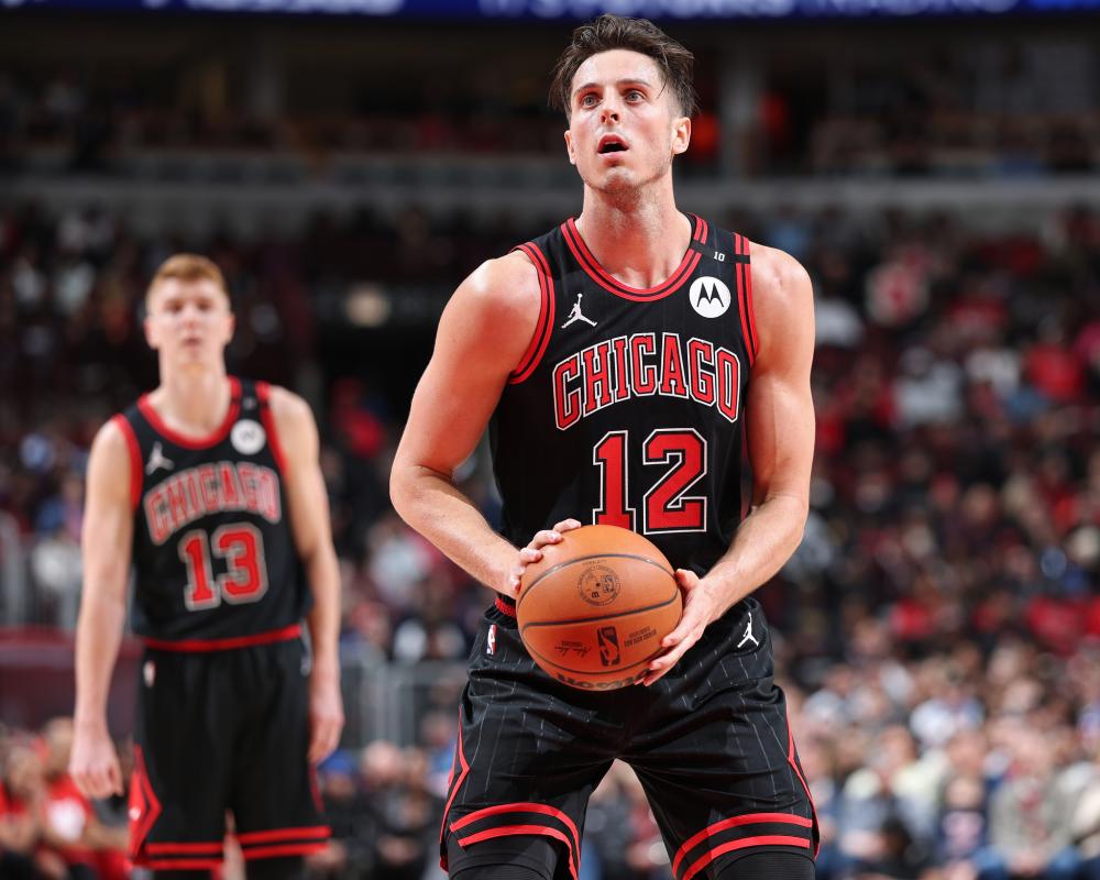 她能够再次 她能够再次